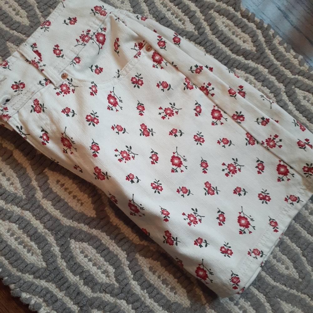 Women's Skirt